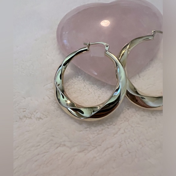 Vintage Mom Jordon .925 Gold Vermeil Hoops - Picture 3 of 8